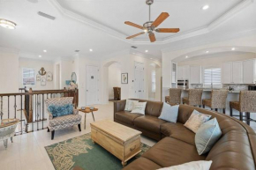 Gulf Views 6 Br Elevator Community Pool